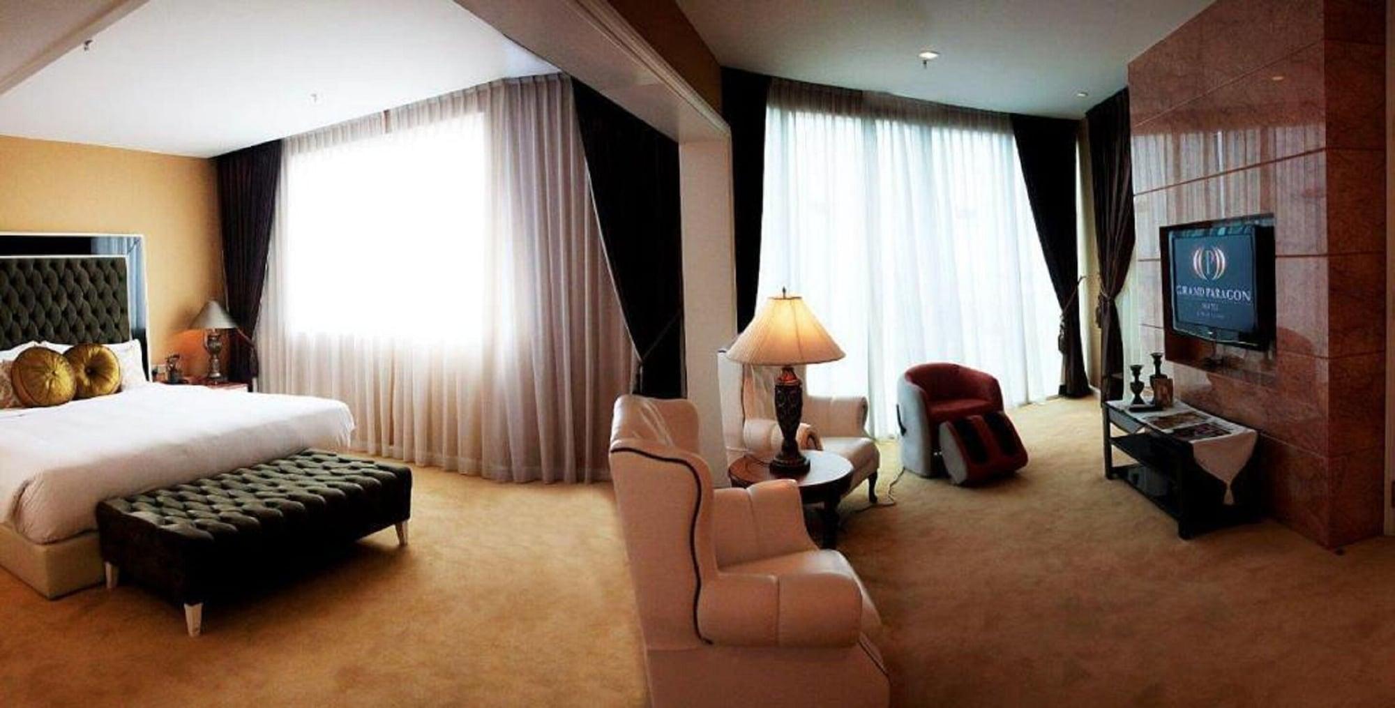 Grand Paragon Hotel Johor Bahru Exterior photo