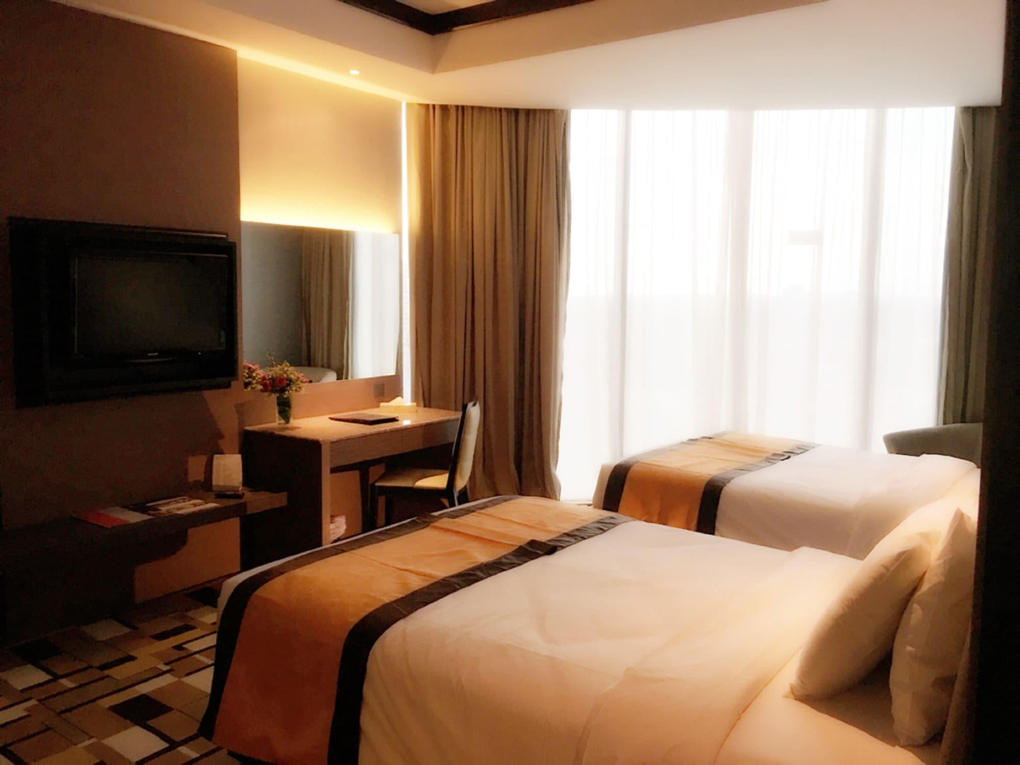 Grand Paragon Hotel Johor Bahru Exterior photo