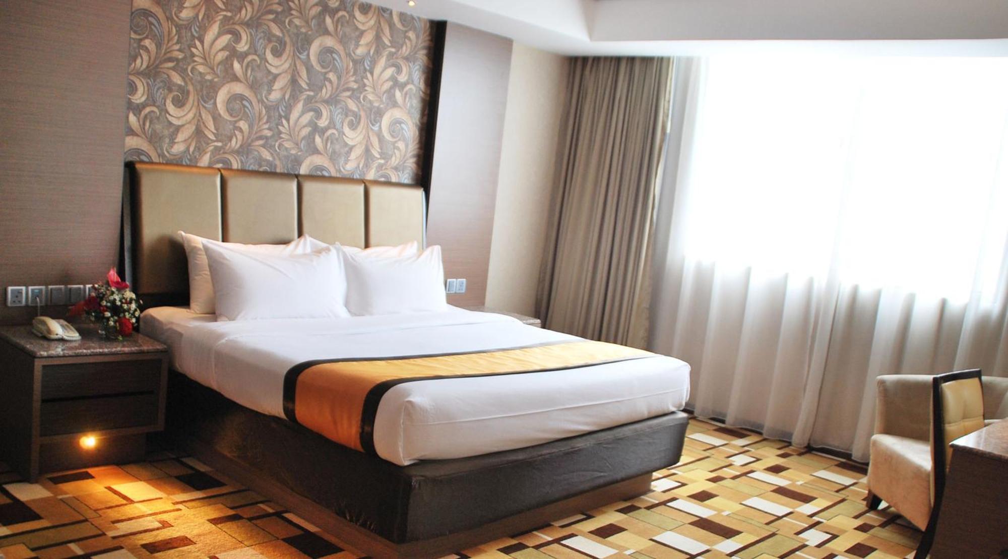 Grand Paragon Hotel Johor Bahru Exterior photo